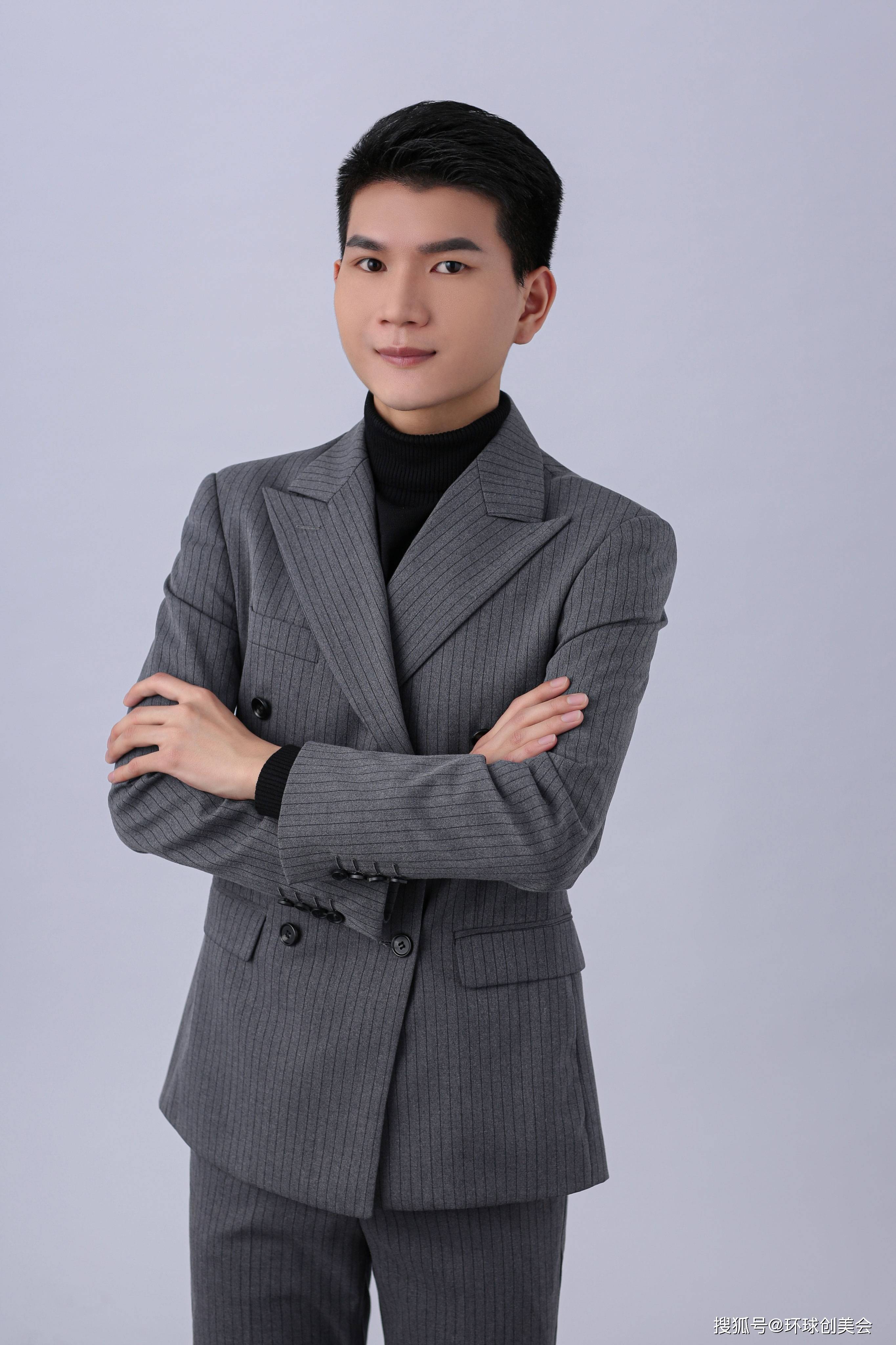 方秀均 项目运营总监